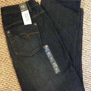 Avenue jeans never worn!